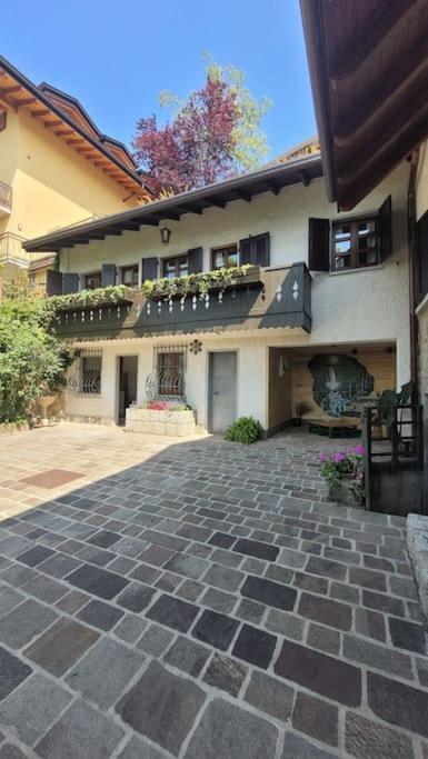 Presolana Suite In Love Casa Vacanza Кастьоне-делла-Презолана Экстерьер фото