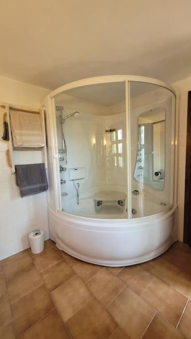 Presolana Suite In Love Casa Vacanza Кастьоне-делла-Презолана Экстерьер фото